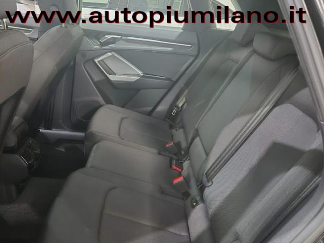 AUDI Q3 35 TDI S tronic Business Advanced rif. 24118431 - Foto 7