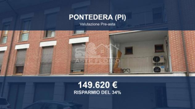 Immobile in asta di 132 m² con più di 5 locali e box auto in vendita a Pontedera