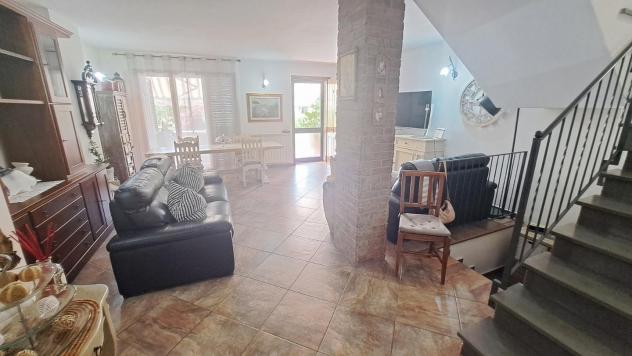 Terratetto in vendita a Rosignano Solvay - Rosignano Marittimo 250 mq Rif: 1426217