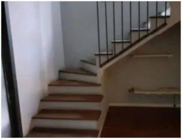 Immobile in asta di 1200 m² in vendita a Cocquio-Trevisago - Foto 3