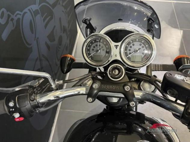 TRIUMPH Bonneville Bonneville T100 rif. 23913197 - Foto 5