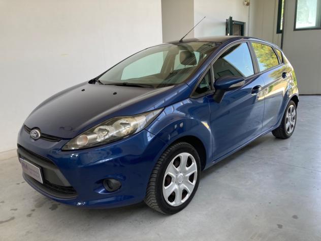 Ford Fiesta Fiesta+ 1.2 82CV 5 porte pochi chilometri - Foto 2