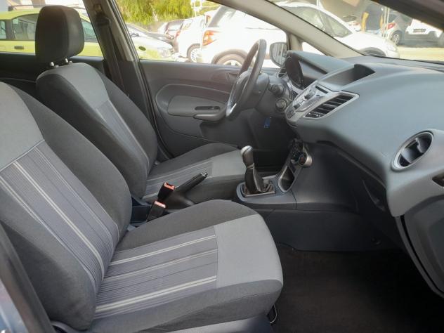 Ford Fiesta Fiesta+ 1.4 TDCi 68CV 5 porte - Foto 9
