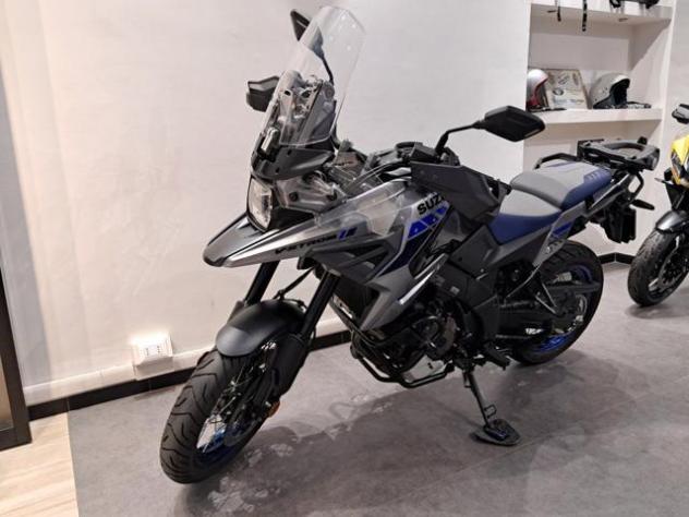 SUZUKI V-Strom 1050 XT rif. 23815450 - Foto 8