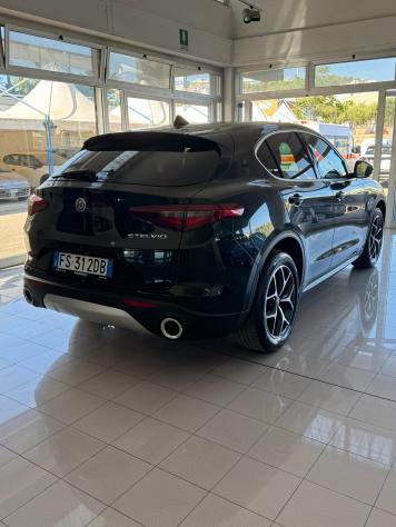 STELVIO SPORT EDITION 210 CV AT8 Q4 - Foto 4