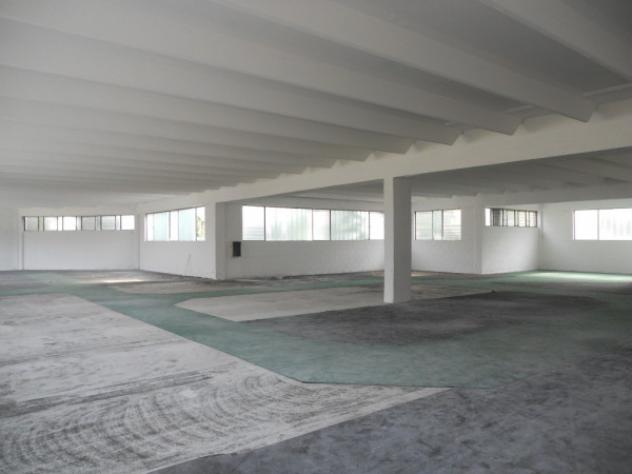 Immobile di 1000 m² in affitto a Settimo Milanese - Foto 14