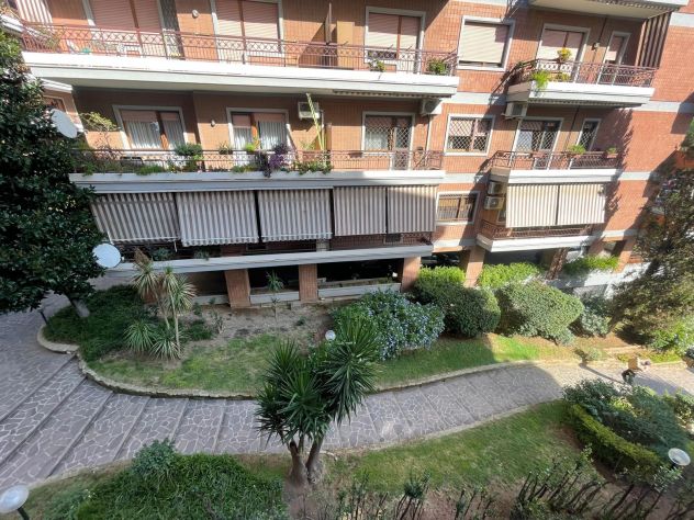 In complesso residenziale con balconi e posto auto - Foto 8