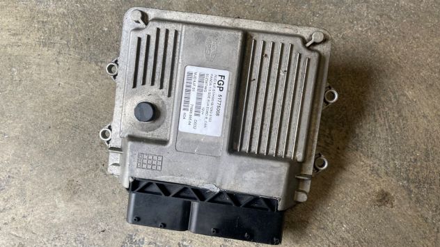 Centralina motore Fiat Panda 1.3 M.Jet 4x4 del 2008 (51775008) - Foto 2