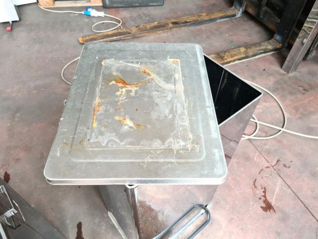 2 pattumiere a pedale in inox usate - Foto 5