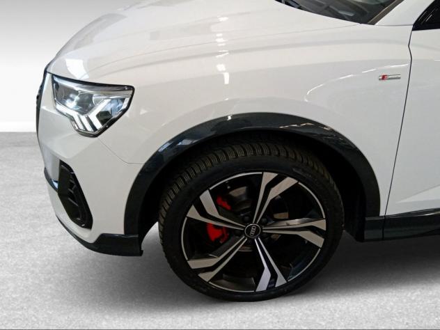 Audi Q3 I 2019 Sportback Sportback 35 2.0 tdi Identity Black s-tronic - Foto 4