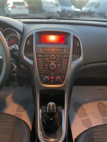 Opel Astra 1.4 Turbo 140CV Sports Tourer Cosmo - Foto 4