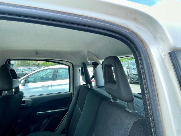Fiat Panda 1.3 MJT 4x4 BLOCCAGGIO DIFF.-5POSTI - Foto 9