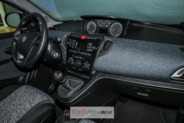 Lancia Ypsilon 1.0 FireFly 70cv S&S Hybrid SILVER - Foto 9