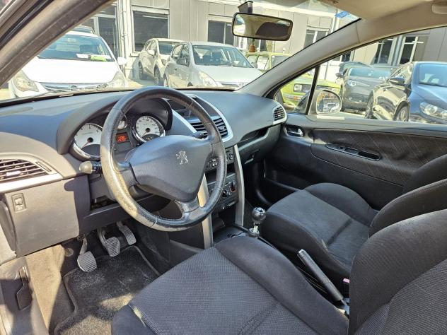 Peugeot 207 207 3p 1.4 16v One-Line - Foto 6