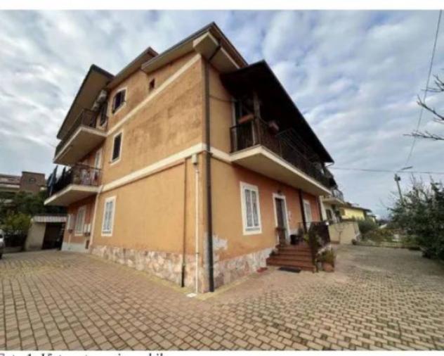 Immobile in asta di 139 m² con più di 5 locali in vendita a Cosenza - Foto 2