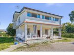 Villa di 171 m² con 4 locali e box auto in vendita a Latina