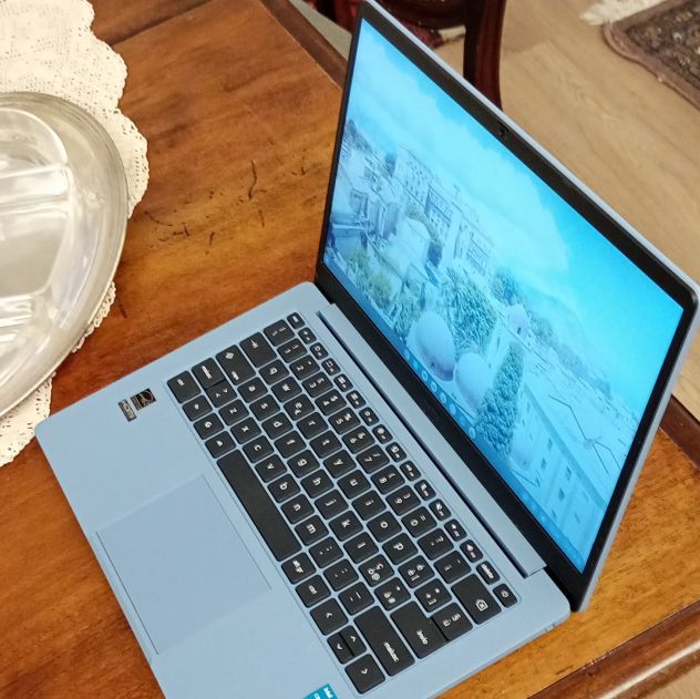 Asus Chromebook