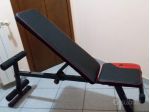 PANCA INCLINATA PER ESERCIZI GINNICI