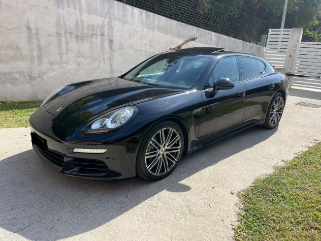 Porsche Panamera 4.0 4S Diesel (PERMUTA)