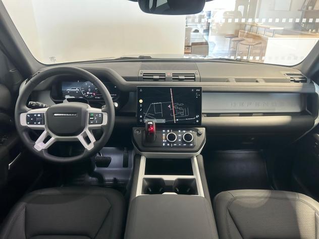 Land Rover Defender 110 3.0D 200 CV AWD Auto X-Dynamic SE MY26 AUTOCARRO N1 - Foto 4