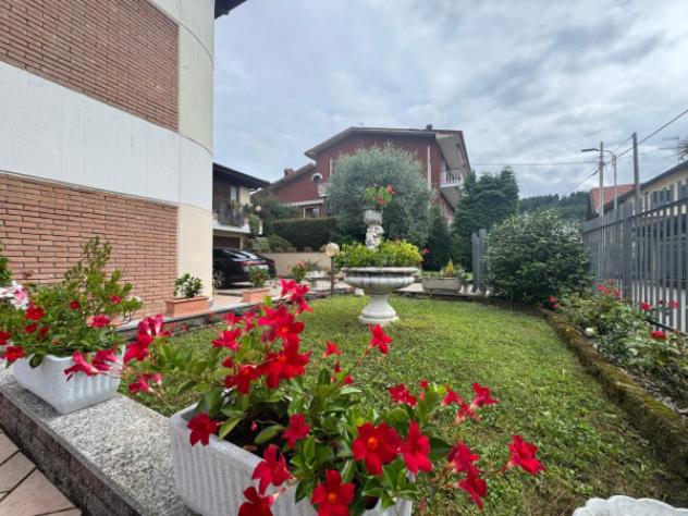 Villa di 460 m² con più di 5 locali e box auto doppio in vendita a Induno Olona - Foto 5