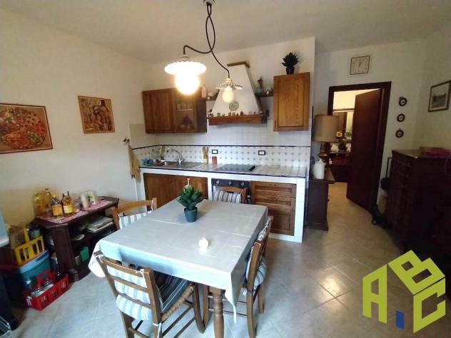 Pomaia - Rif. R1484. In campagna, a 1 km c.ca dal centro abitato di Pomaia e adiacente l'istituto Lama Tzong Khapa. Appartamento con ingresso indipend - Foto 4