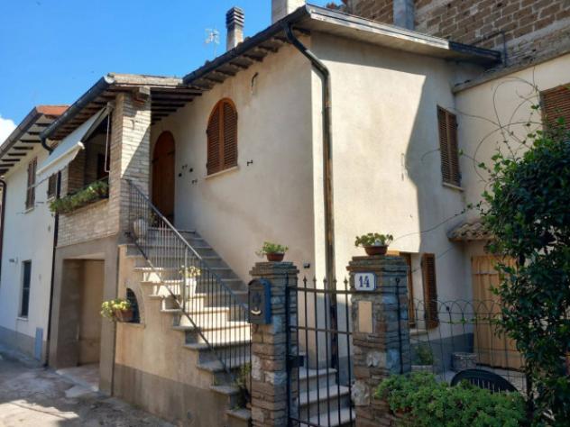 Immobile in asta di 215 m² con più di 5 locali e box auto in vendita a Spoleto - Foto 5