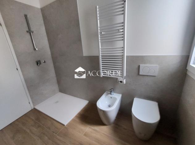 APPARTAMENTO di 4 vani e di 118 mq (MONASTIER DI TREVISO) rif. SM25F1 - Foto 9