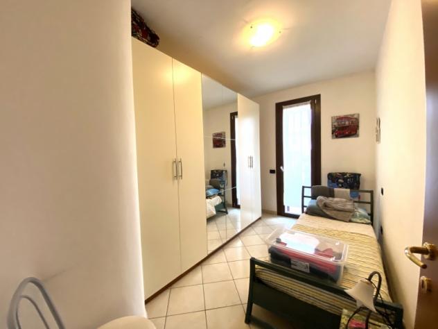 Trilocale arredato posto in zona residenziale. - Foto 5