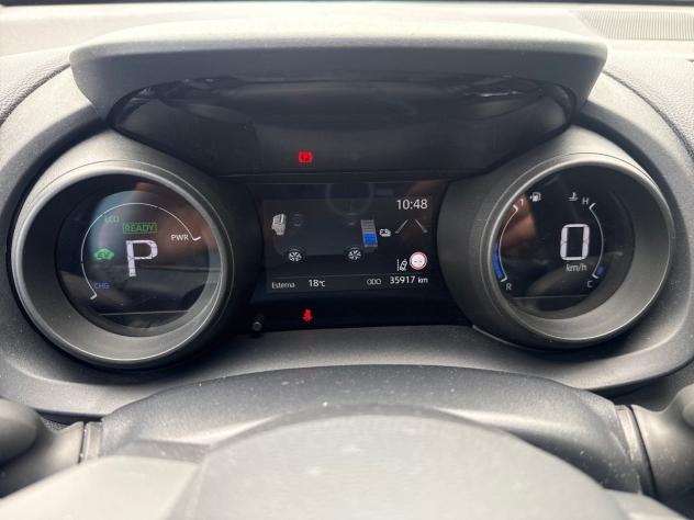 Toyota Yaris Hybrid Trend MY22 - Foto 9