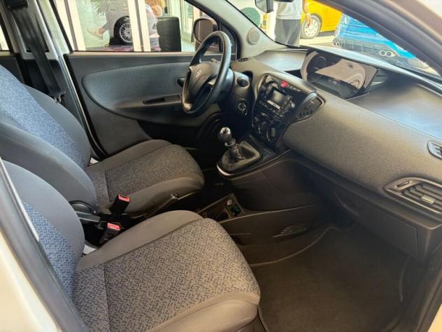 Lancia Ypsilon 1.0 FireFly 70cv S&S Hybrid SILVER - Foto 8