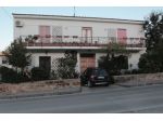 Bacoli Ampia villa divisibile da ristrutturare