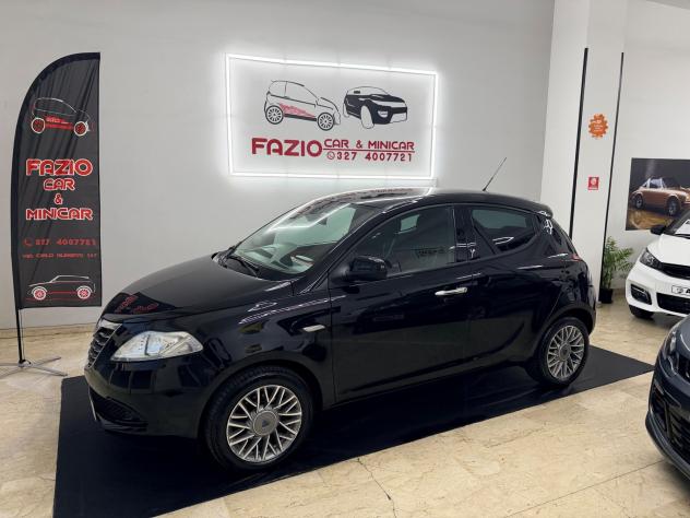 Lancia Ypsilon 1.2 69Cv - Foto 7