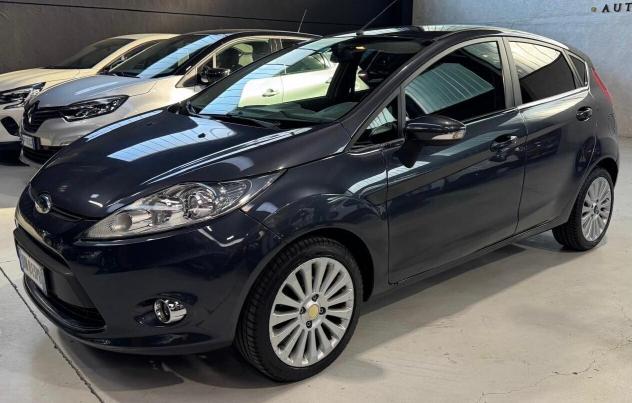 Ford Fiesta Titanium benzina Neopatentati - Foto 3