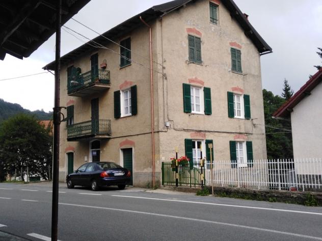 Appartamento in vendita a Urbe