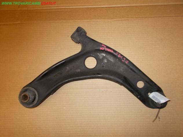 BRACCIO OSCILLANTE SOSP. ANT.D. TOYOTA YARIS (XP90) Meccanica Assale Tiranteria Braccio oscillante ant. d TOYOTA - YARIS - 01-01-2006 - 01-01-2009