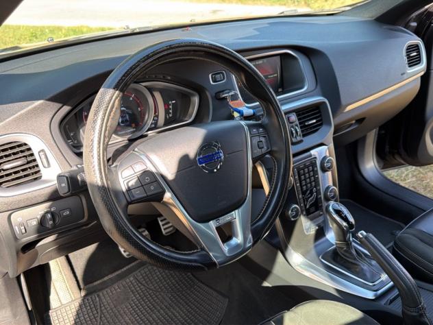 Volvo V40 D4 Geartronic R-Design Momentum - Foto 7