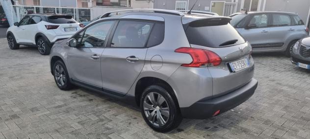 Peugeot 2008 BlueHDi 100 S&S Active - Foto 3