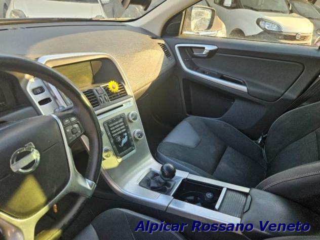 VOLVO XC60 D3 AWD Momentum rif. 23991442 - Foto 9