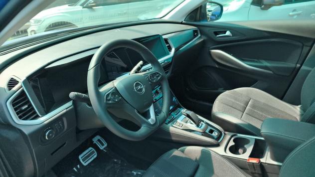 Opel Grandland 1.5 DIESEL ECOTEC CAMBIO AUTOMATICO 2023 KM0 - Foto 6
