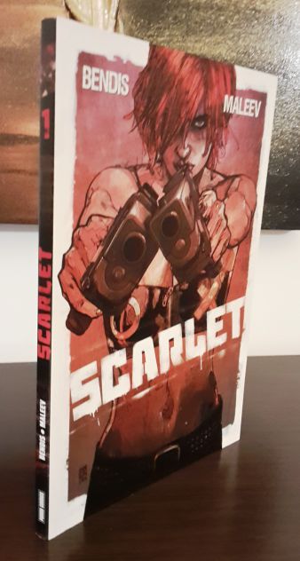 SCARLET PRIMO VOLUME 1, BENDIS-MALEEV, PANINI COMICS 2011. - Foto 5