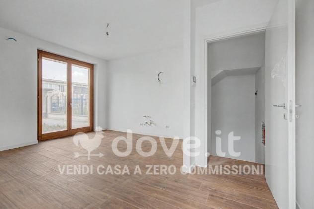 Villetta a schiera di 217 m² con più di 5 locali e box auto in vendita a Pogliano Milanese - Foto 4