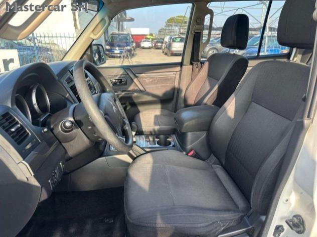 MITSUBISHI Pajero Pajero IV 2007 3.2 cr Instyle 5p auto - FE374VF rif. 23972729 - Foto 10