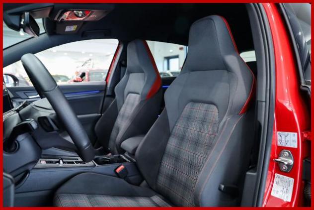 VOLKSWAGEN Golf 2.0 TSI DSG GTI rif. 23779784 - Foto 8