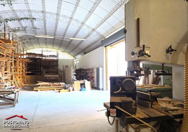Via Gebbione-Capannone industriale con manufatti in corso di costruzione e corte - Foto 7