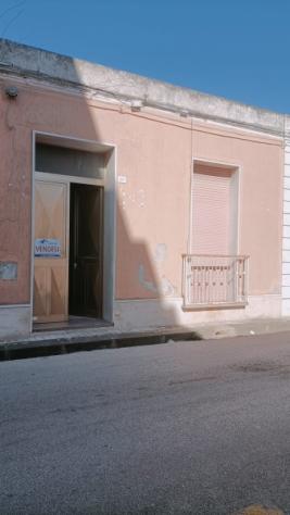Floridia, indipendente in centro da ristrutturare