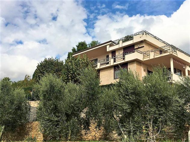 RIF.V107 FORMIA CASTELLONORATO: