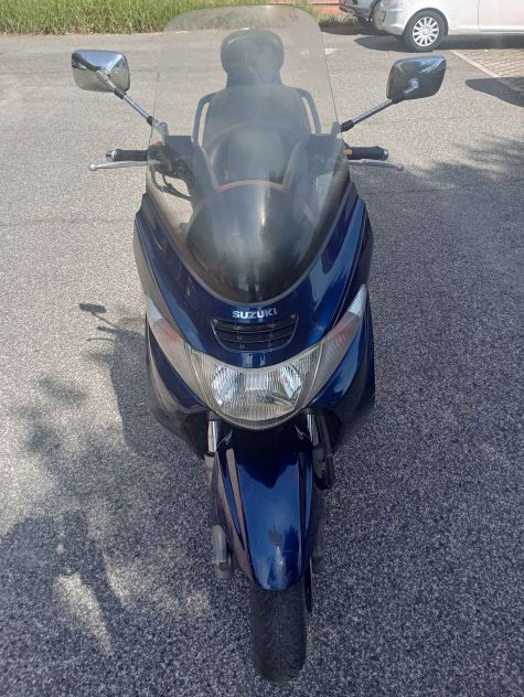 VENDO SCOOTER SUZUKI BURGMAN 250 AN - Foto 3