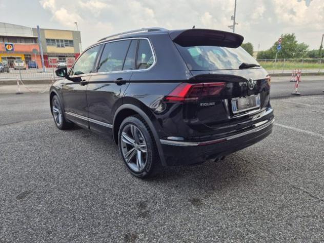 VOLKSWAGEN Tiguan 2.0 TDI DSG Sport Rline BlueMotion rif. 23877882 - Foto 5