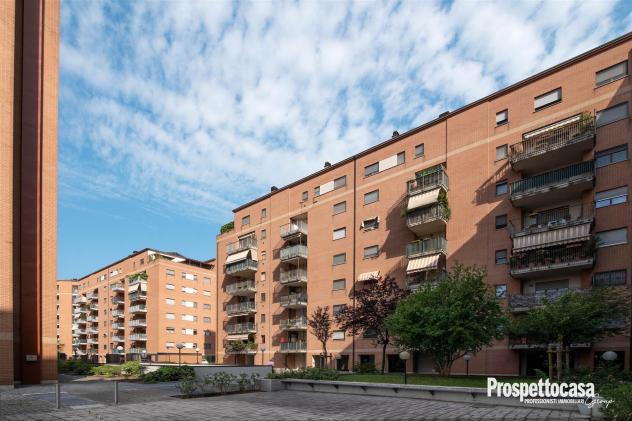 Appartamento in Vendita in zona LORENTEGGIO - Foto 2